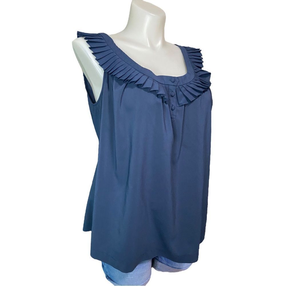 Avenue Navy Blue Sleeveless Ruffle Button Flowy Shirt Plus Size 18/20